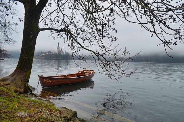 slovinské jezero